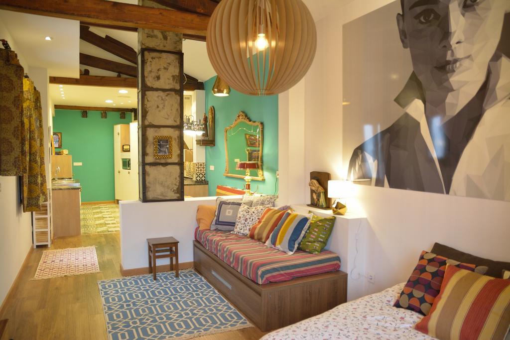 Casa Del Mercado Zaragoza Luaran gambar